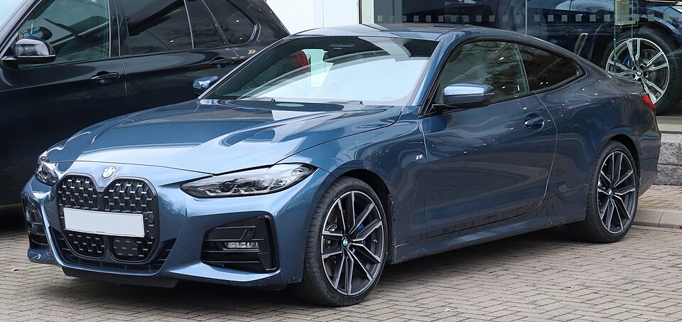 BMW 4 Series (G22)