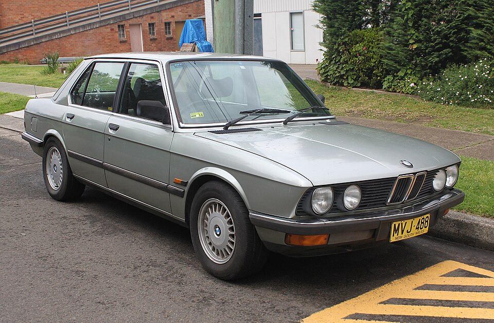 BMW 5 Series (E28)