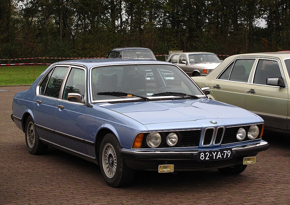 BMW 7 Series (E23)