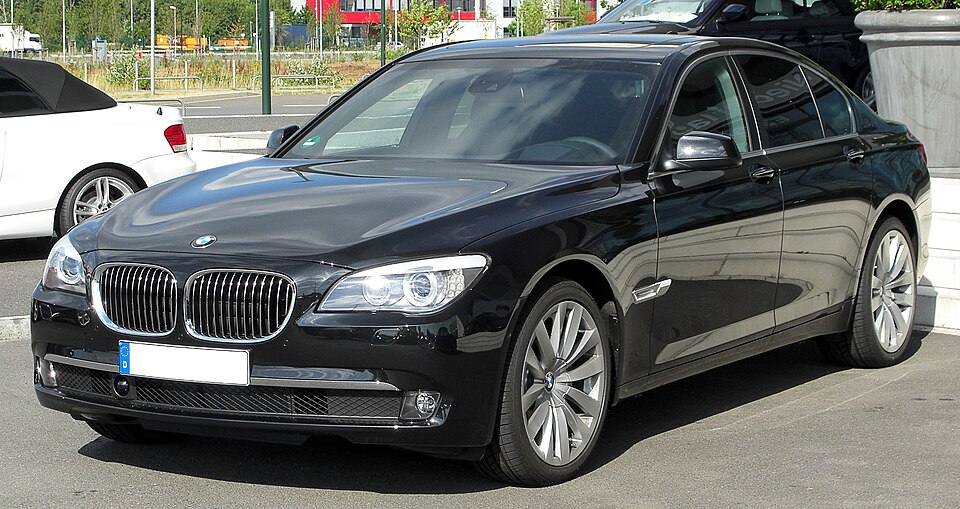 BMW 7 Series (F01)