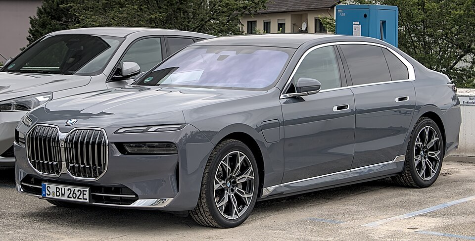 BMW 7 Series (G70)
